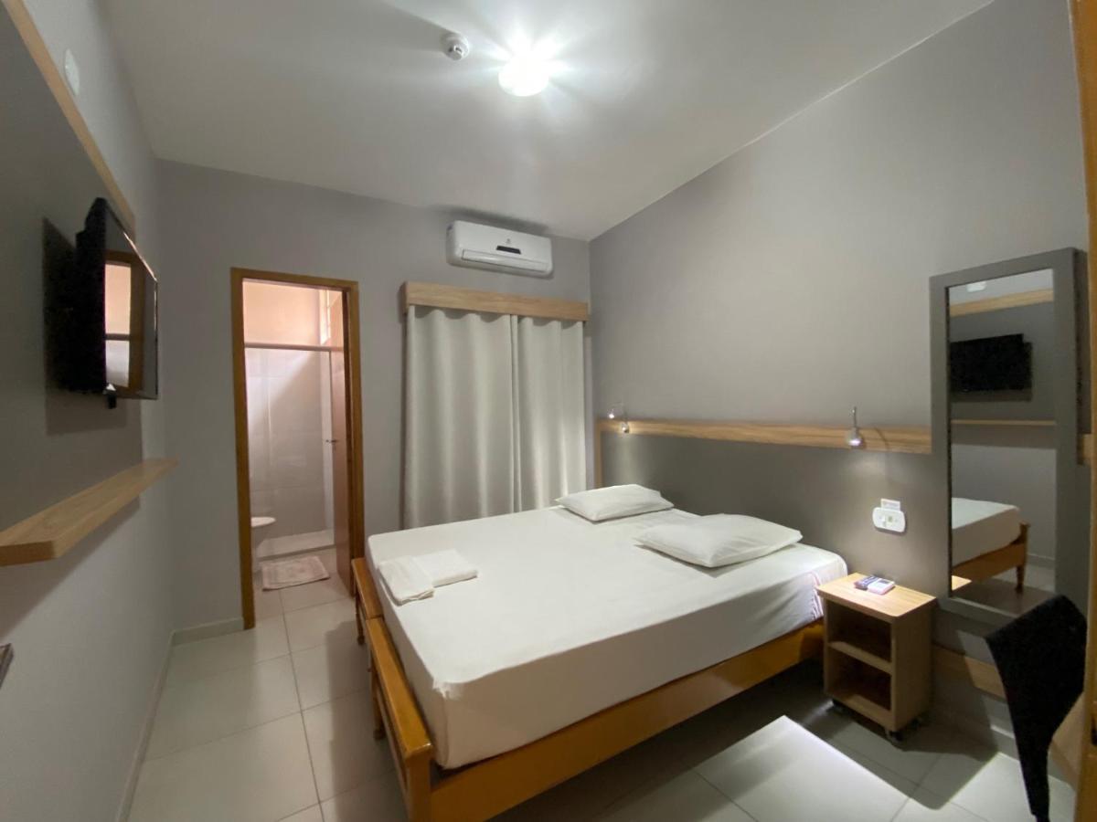 Kanoa Hotel Santo Antônio da Platina Exteriör bild